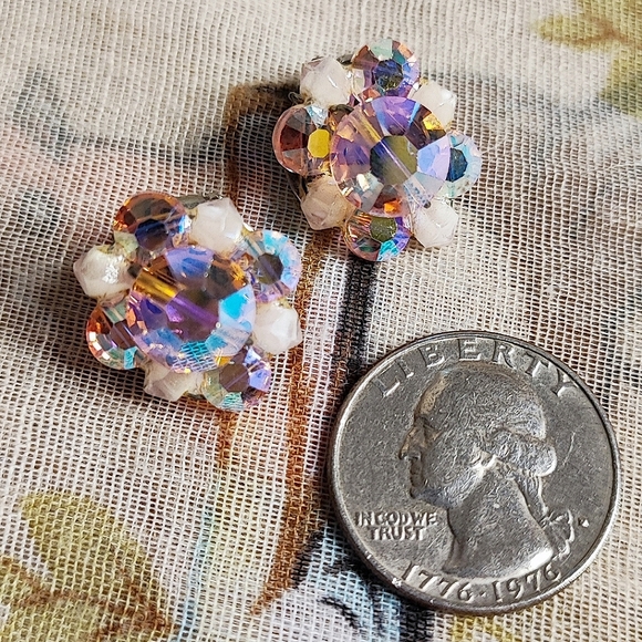 Pink Aurora Borealis Bicone Huge Oval Crystal Silver Tone Vintage Brooch Pin - Picture 10 of 11